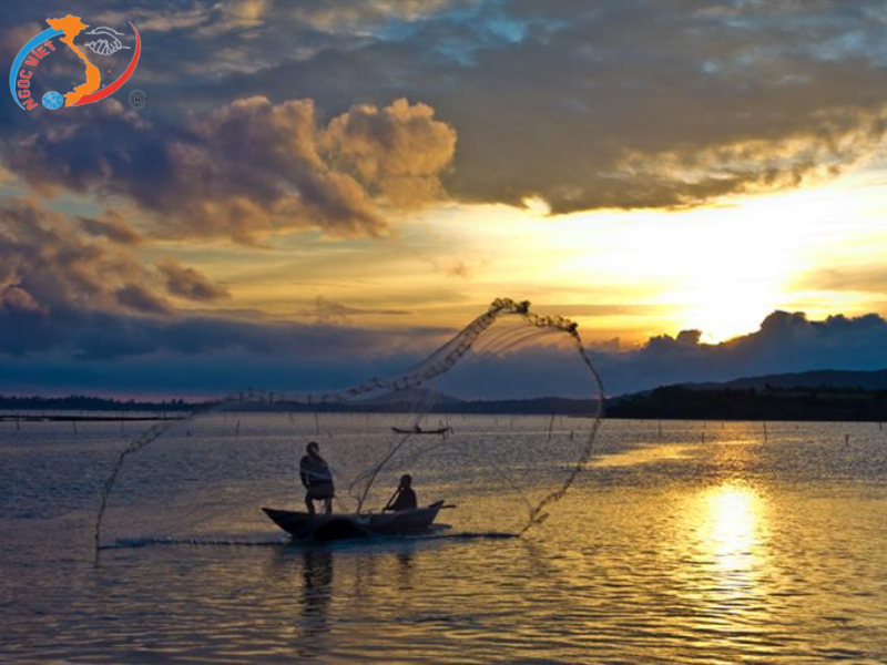 TOUR PHÚ YÊN - QUY NHƠN - KỲ CO 4